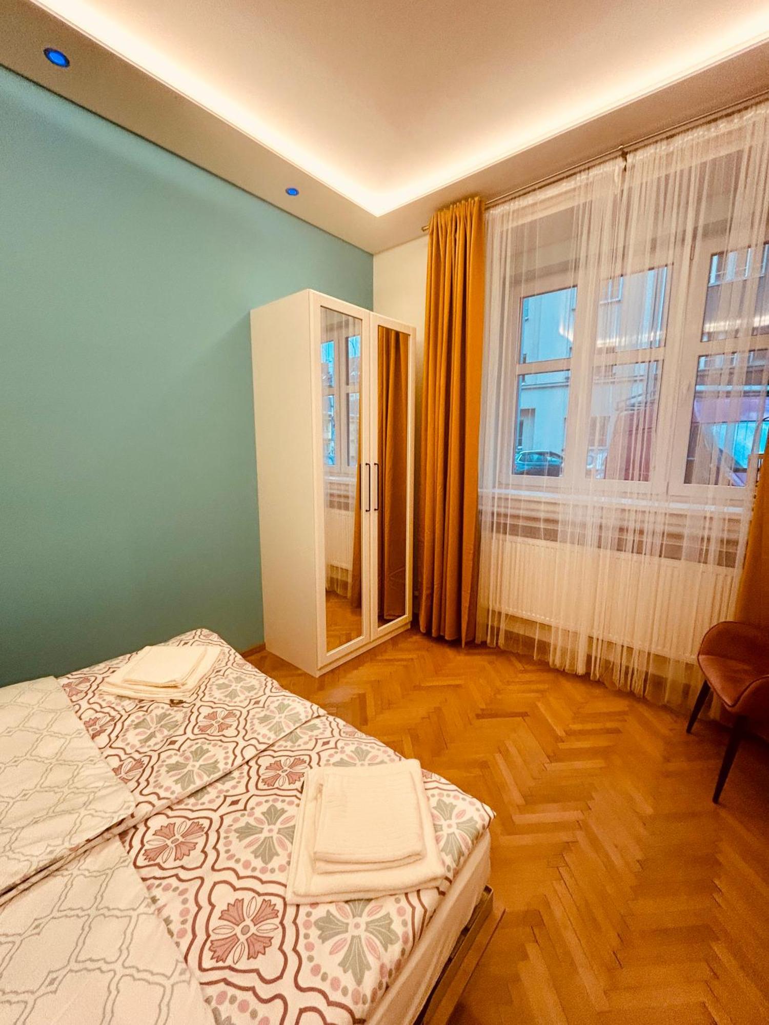 Moderni Apartman Na Hluboke V Praze - Idealni Pro 4 Prag Exterior foto