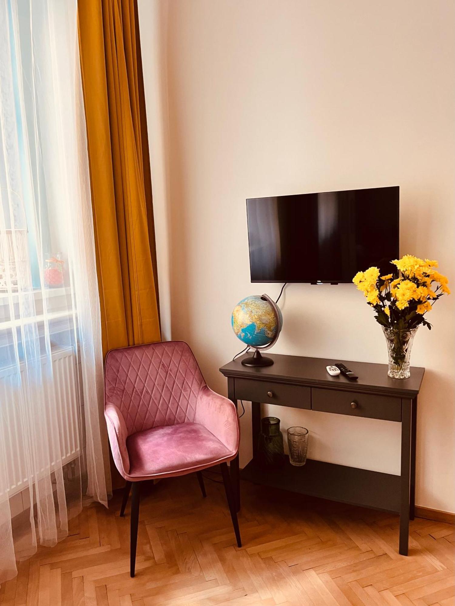 Moderni Apartman Na Hluboke V Praze - Idealni Pro 4 Prag Exterior foto