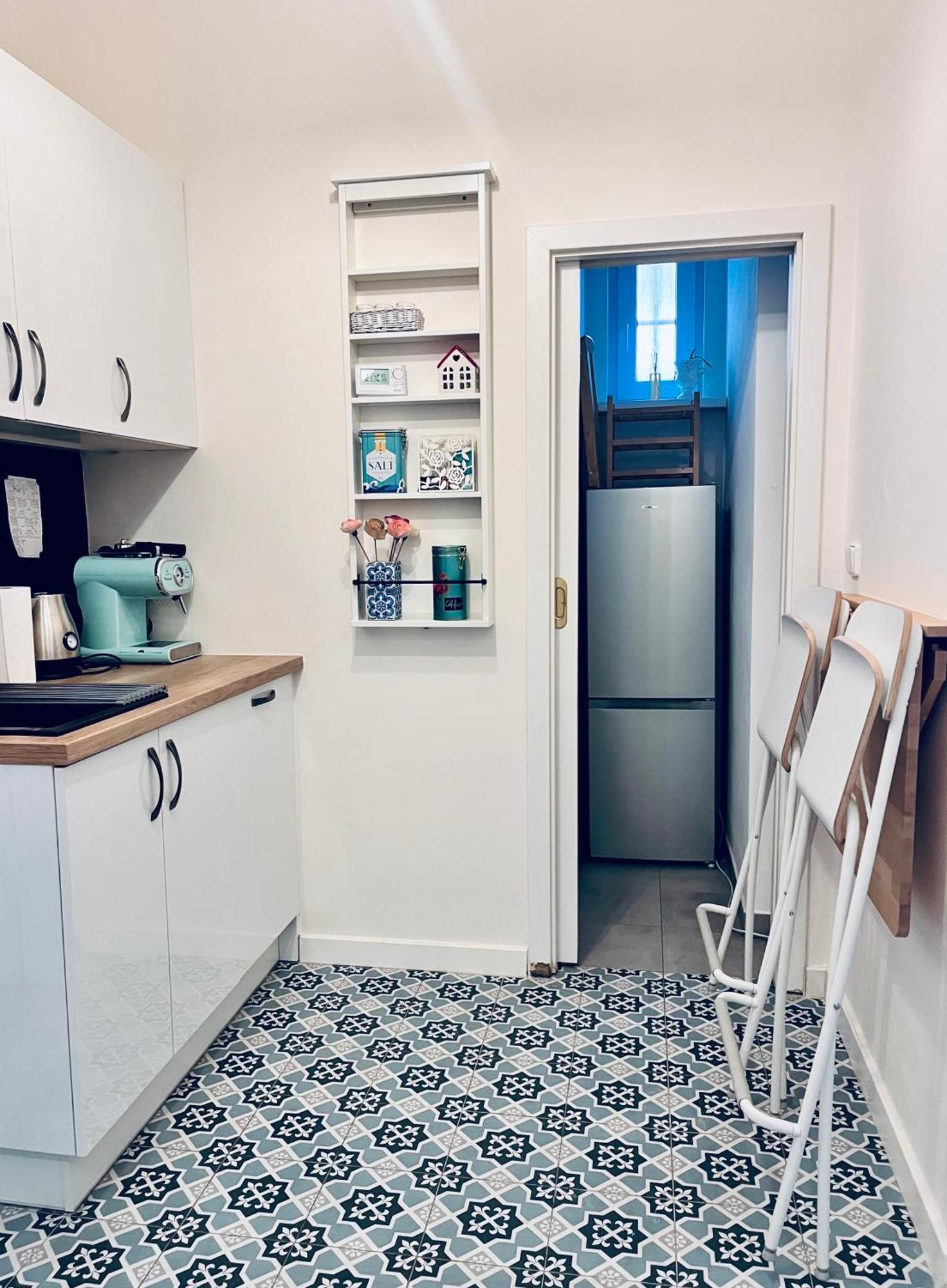 Moderni Apartman Na Hluboke V Praze - Idealni Pro 4 Prag Exterior foto